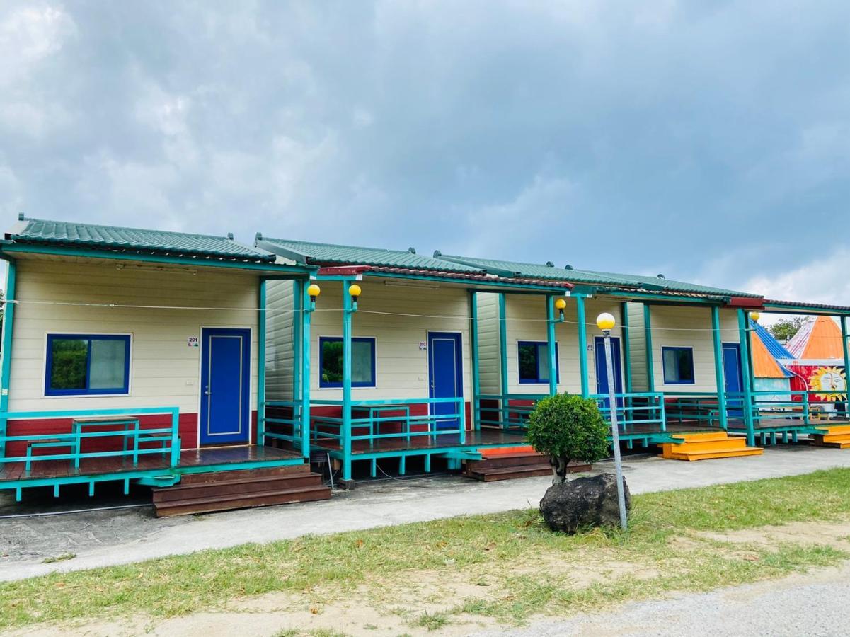 J Lin Hostel Kenting Esterno foto