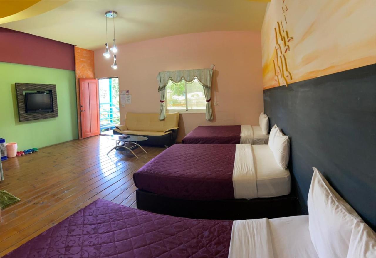 J Lin Hostel Kenting Esterno foto